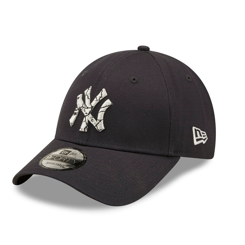 New York Yankees 9FORTY Marble Infill Navy Cap One Size