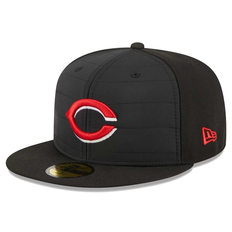 New Era Cincinnati Reds Black Quilt 2023 59FIFTY Fitted Hat