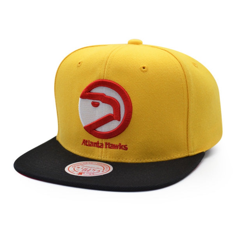Atlanta Hawks Mitchell & Ness CLASSIC 2Tone Snapback Hat – Yellow/Black