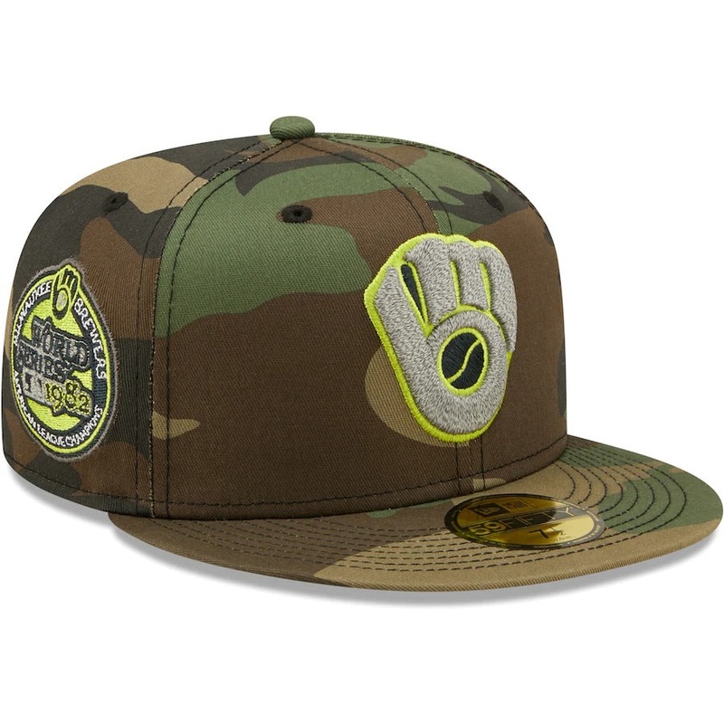 New Era Milwaukee Brewers Camo Cooperstown Collection 1982 World Series Woodland Reflective Undervisor 59FIFTY Fitted Hat