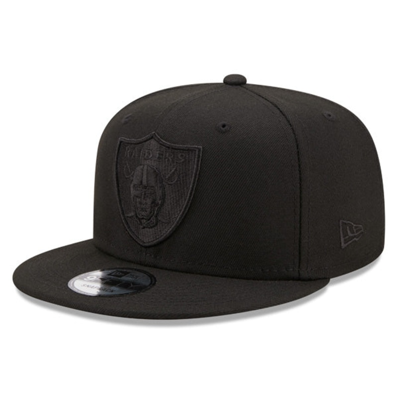 Las Vegas Raiders New Era BLACK OUT 9Fifty Snapback NFL Hat – Black