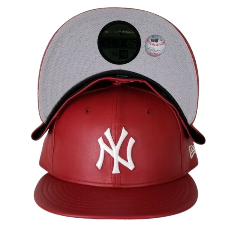 New Era New York Yankees Red Faux Leather 59FIFTY Fitted Hat
