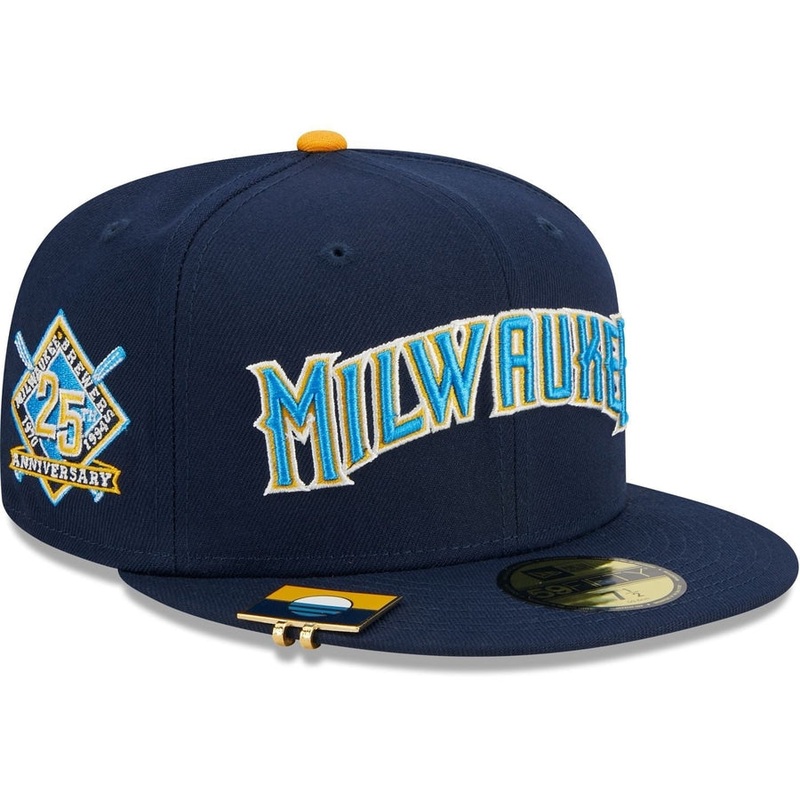 New Era Milwaukee Brewers City Flag 2023 59FIFTY Fitted Hat
