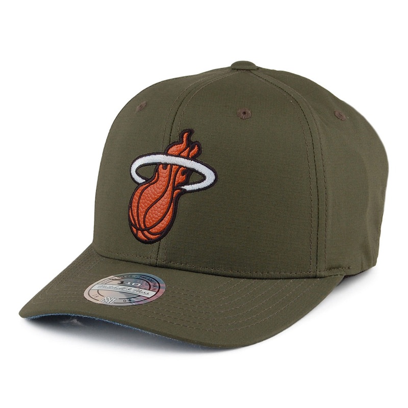 Mitchell & Ness Miami Heat Ripstop Snapback Cap – Battle – Army Green Adjustable
