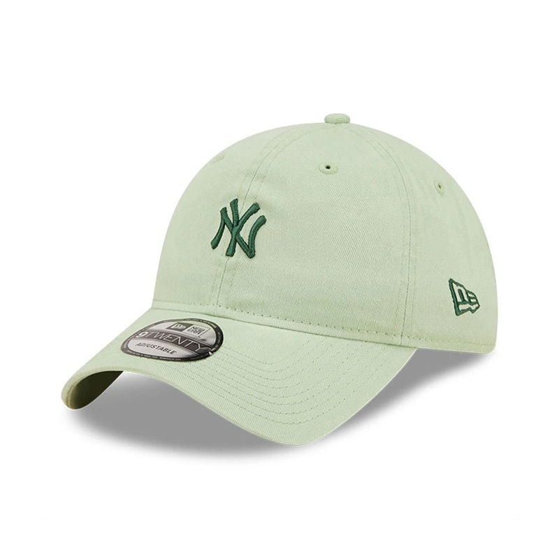 New York Yankees Mini Logo Green 9TWENTY Adjustable Cap OSFM