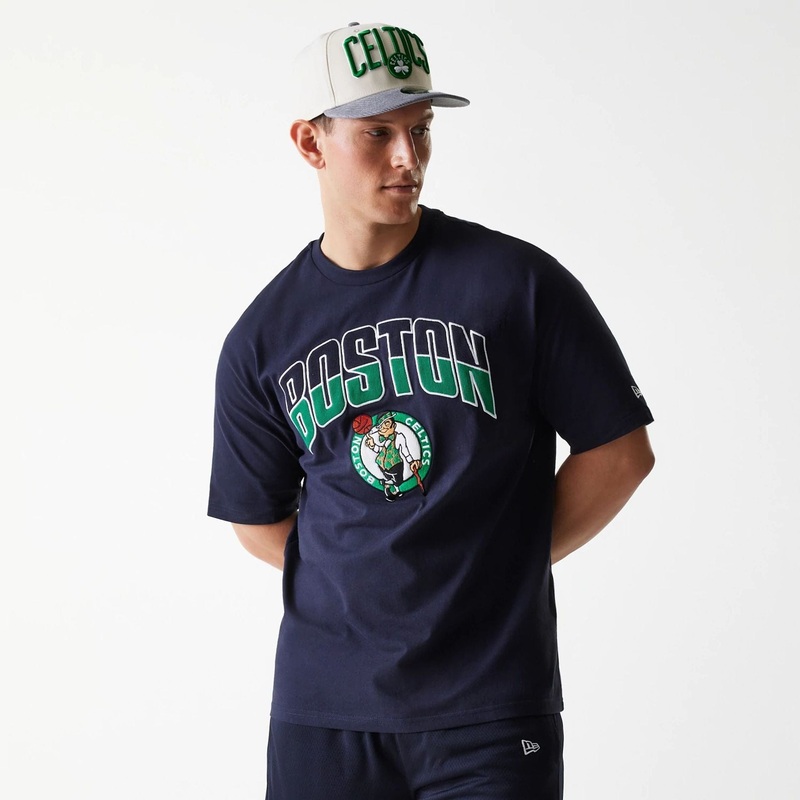 Boston Celtics NBA Arch Graphic Navy Oversized T-Shirt XS