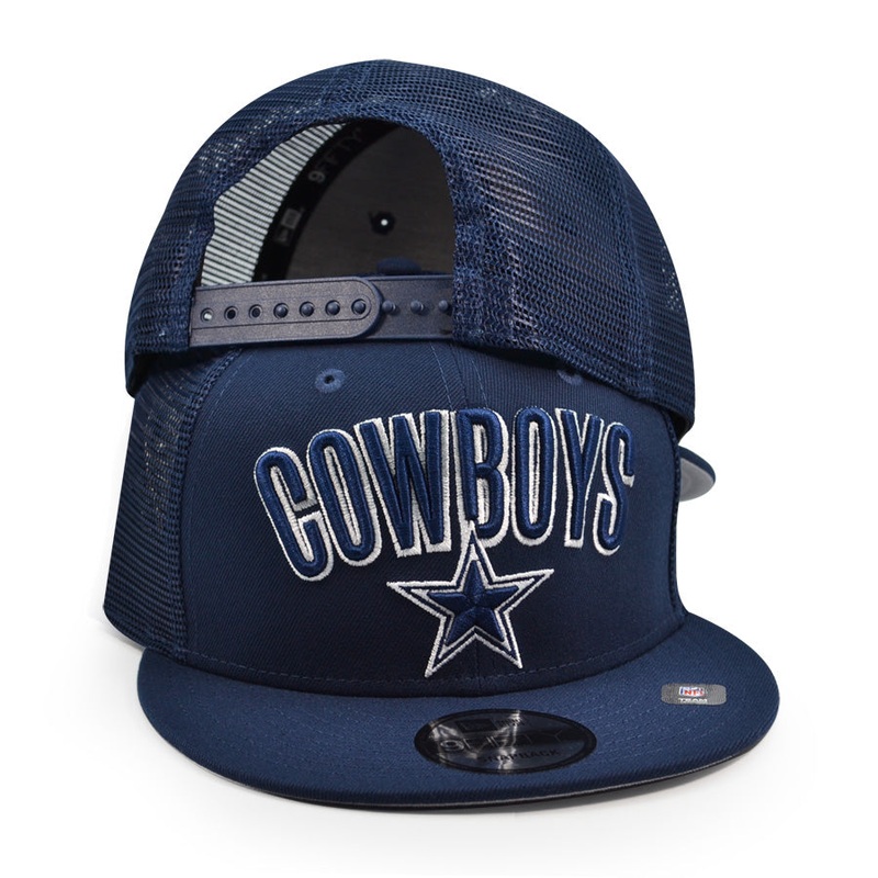 Dallas Cowboys New Era TEAM GRADE TRUCKER MESH 9Fifty Snapback NFL Hat – Navy/White
