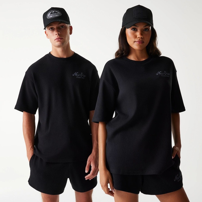 New Era Waffle Black Oversized T-Shirt XS