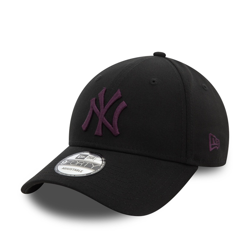 New York Yankees 9FORTY League Essential Black Cap One Size