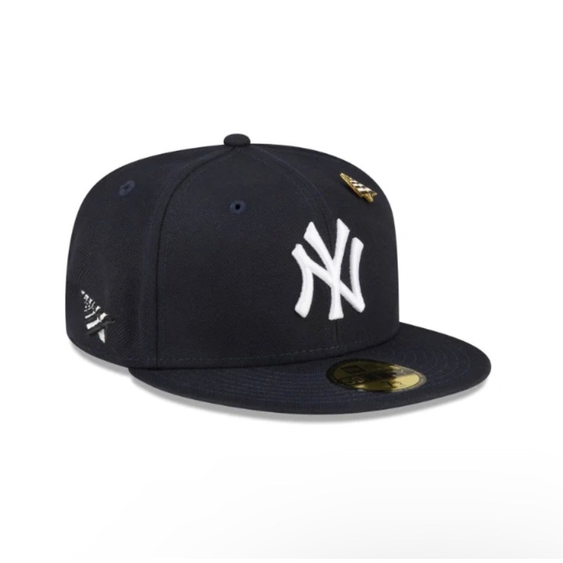 PAPER PLANES NEW YORK YANKEES (MLB X PAPER PLANES) “LIMITED” FITTED 67/8