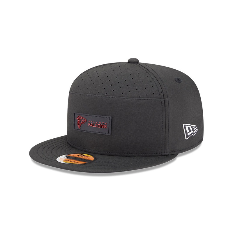 Atlanta Falcons New Era 2025 Sideline Split Panel 9FIFTY Snapback Hat – Black