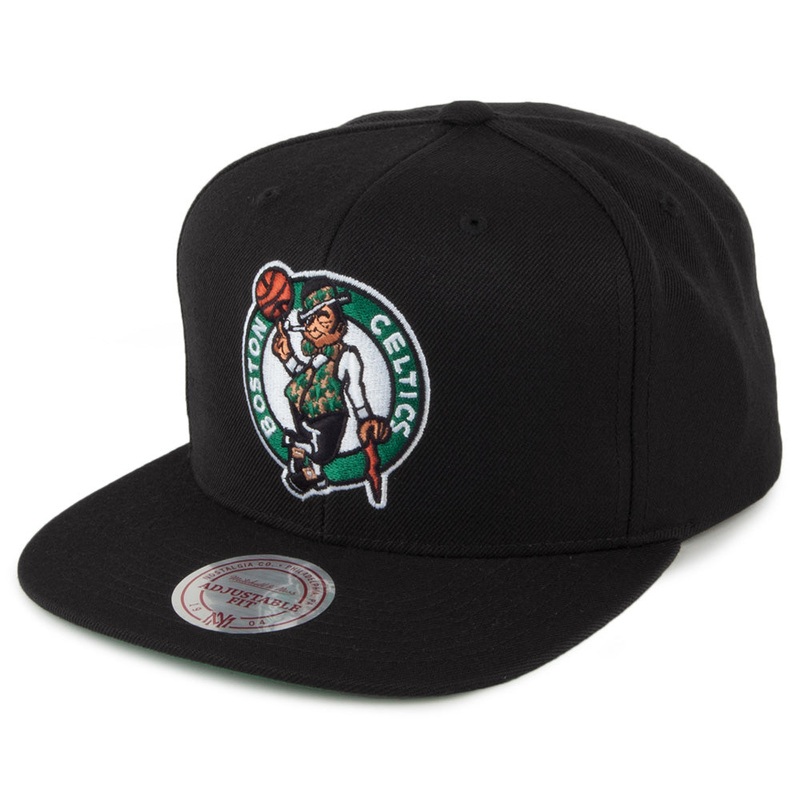 Mitchell & Ness Hats Boston Celtics Snapback Cap – Wool Solid – Black Adjustable