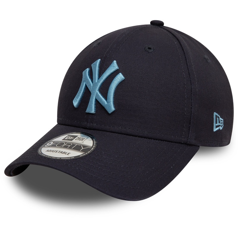 New York Yankees 9FORTY League Essential Navy Cap One Size
